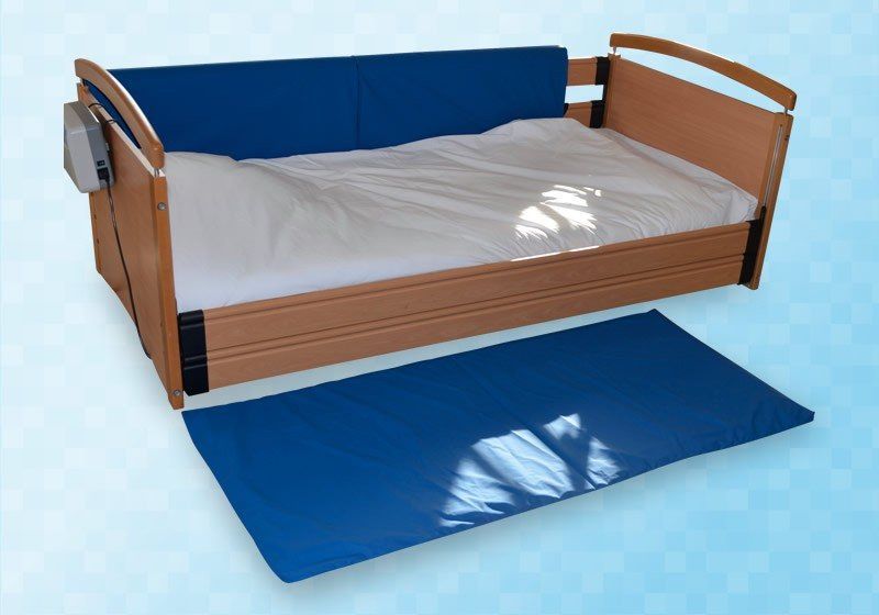 Protection de barrières de lit enfant bleu réf 823118.BLEU